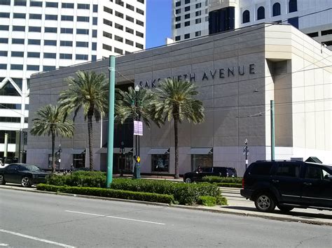 saks fifth avenue new orleans.